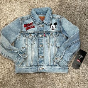 LEVI'S® KIDS Mickey Mouse 
TRUCKER (LITTLE KIDS) jean jacket